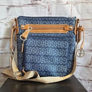 Giani Bernini Navy and Tan Crossbody Bag